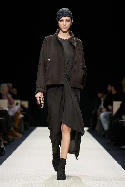 Look 24